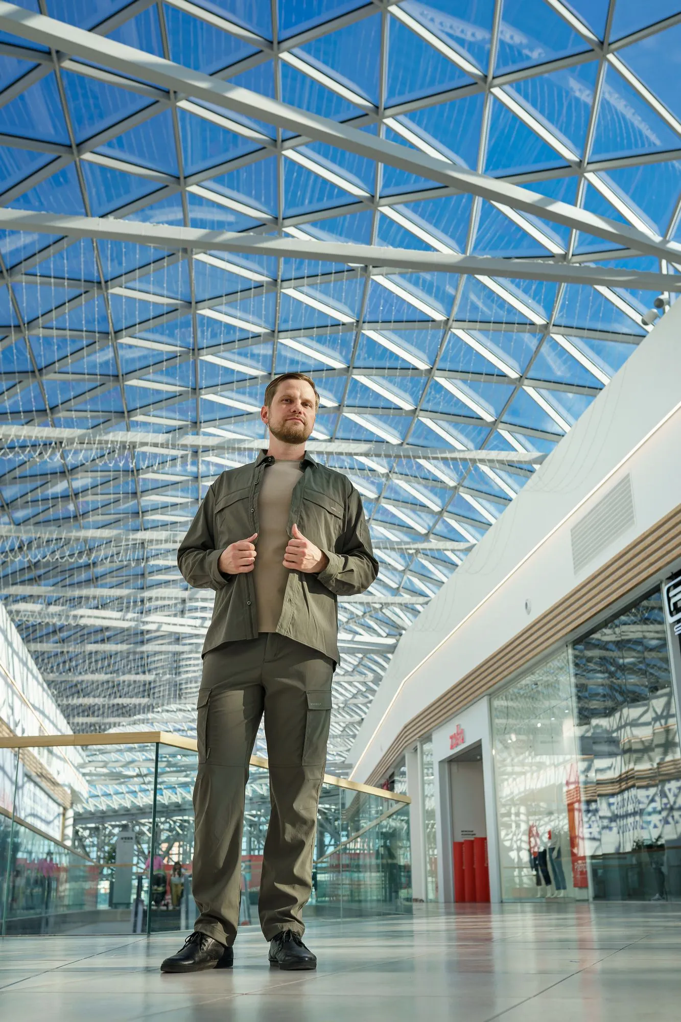 Брюки мужские Discovery. Ткань софт шелл микро рип-стоп (96% нейлон, 4% эластан). DWR. Олива — брюки и шорты для охоты, рыбалки и туризма | KORGAN.KZ