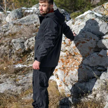 Куртка мужская "Extreme". Ткань софт-шелл на флисе (88%нейлон/12%эластан). Мембрана 10000мм/10000 г/м2/24 часа.Teflon. Черный — куртки, жилеты, маскировочные костюмы, одежда для рыбалки и охоты | KORGAN Казахстан