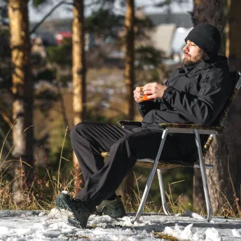 Брюки мужские "Ranger". Ткань софт-шелл на флисе (95%полиэстер/5%эластан). Мембрана 10000мм/10000 г/м2/24 часа.WR. Черный — брюки и шорты для охоты, рыбалки и туризма | KORGAN.KZ