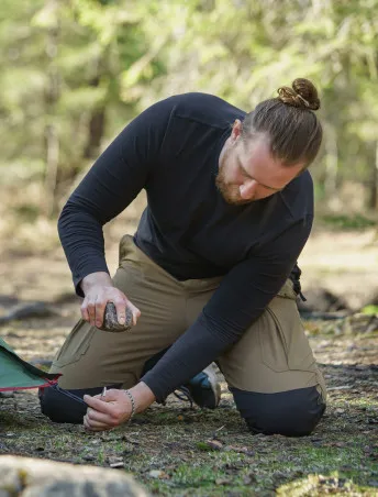 Лонгслив мужской. Трикотаж (86% полиэстер, 14% эластан, 190 г./кв.м). Peach. Черный — одежда для охоты, рыбалки, туризма и города | KORGAN.KZ