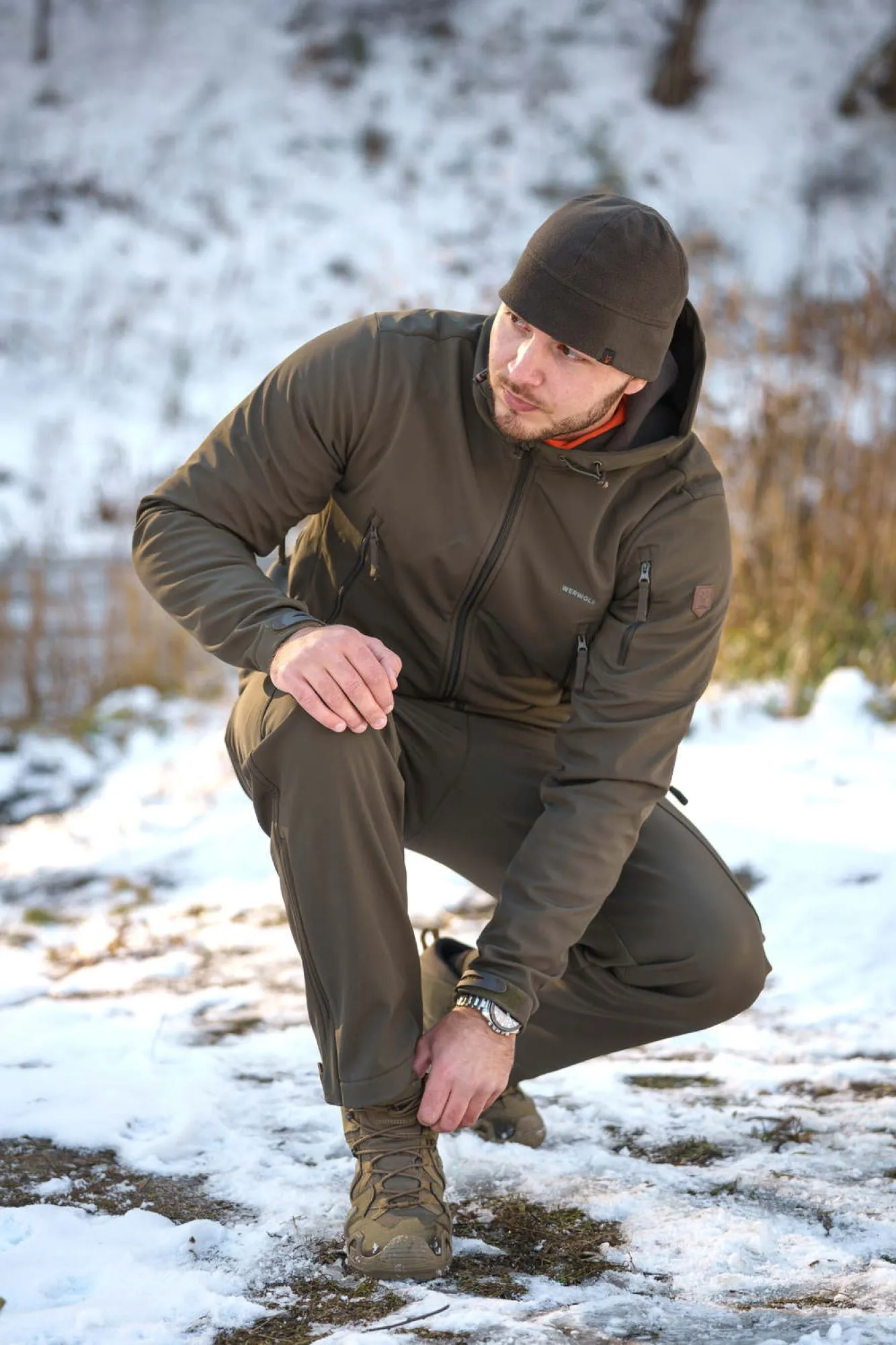 Брюки мужские "Ranger". Ткань софт-шелл на флисе (95%полиэстер/5%эластан). Мембрана 10000мм/10000 г/м2/24 часа. WR.Темная олива — брюки и шорты для охоты, рыбалки и туризма | KORGAN.KZ