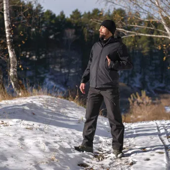 Куртка мужская "Ranger". Ткань софт-шелл на флисе (95%полиэстер/5%эластан). Мембрана 10000мм/10000 г/м2/24 часа. WR.Черный — куртки, жилеты, маскировочные костюмы, одежда для рыбалки и охоты | KORGAN Казахстан