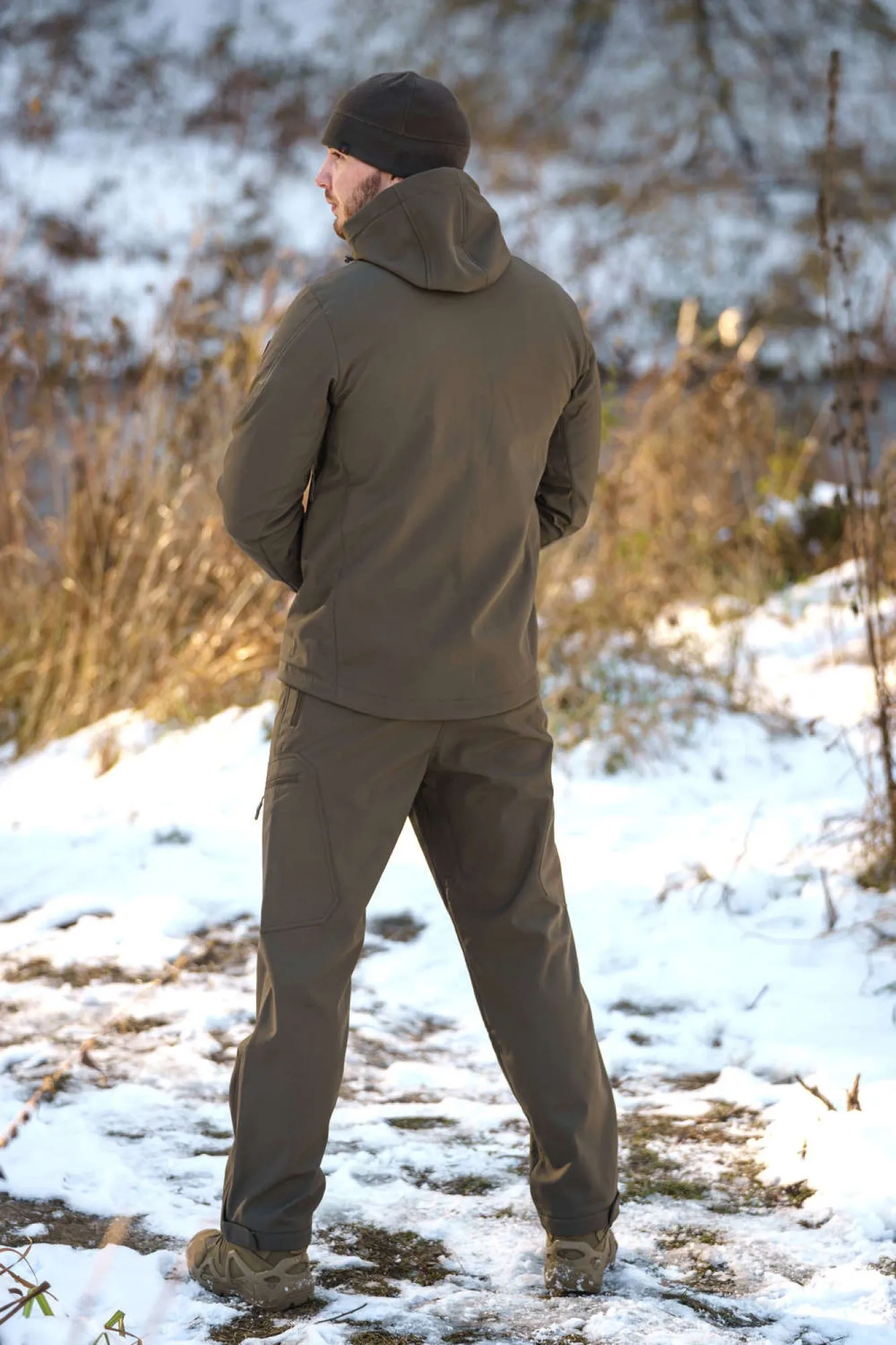 Брюки мужские "Ranger". Ткань софт-шелл на флисе (95%полиэстер/5%эластан). Мембрана 10000мм/10000 г/м2/24 часа. WR.Темная олива — брюки и шорты для охоты, рыбалки и туризма | KORGAN.KZ