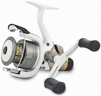 Катушка SHIMANO STRADIC GTM 2500 RC — катушка с задним фрикционом для рыбалки | Алматы, Казахстан