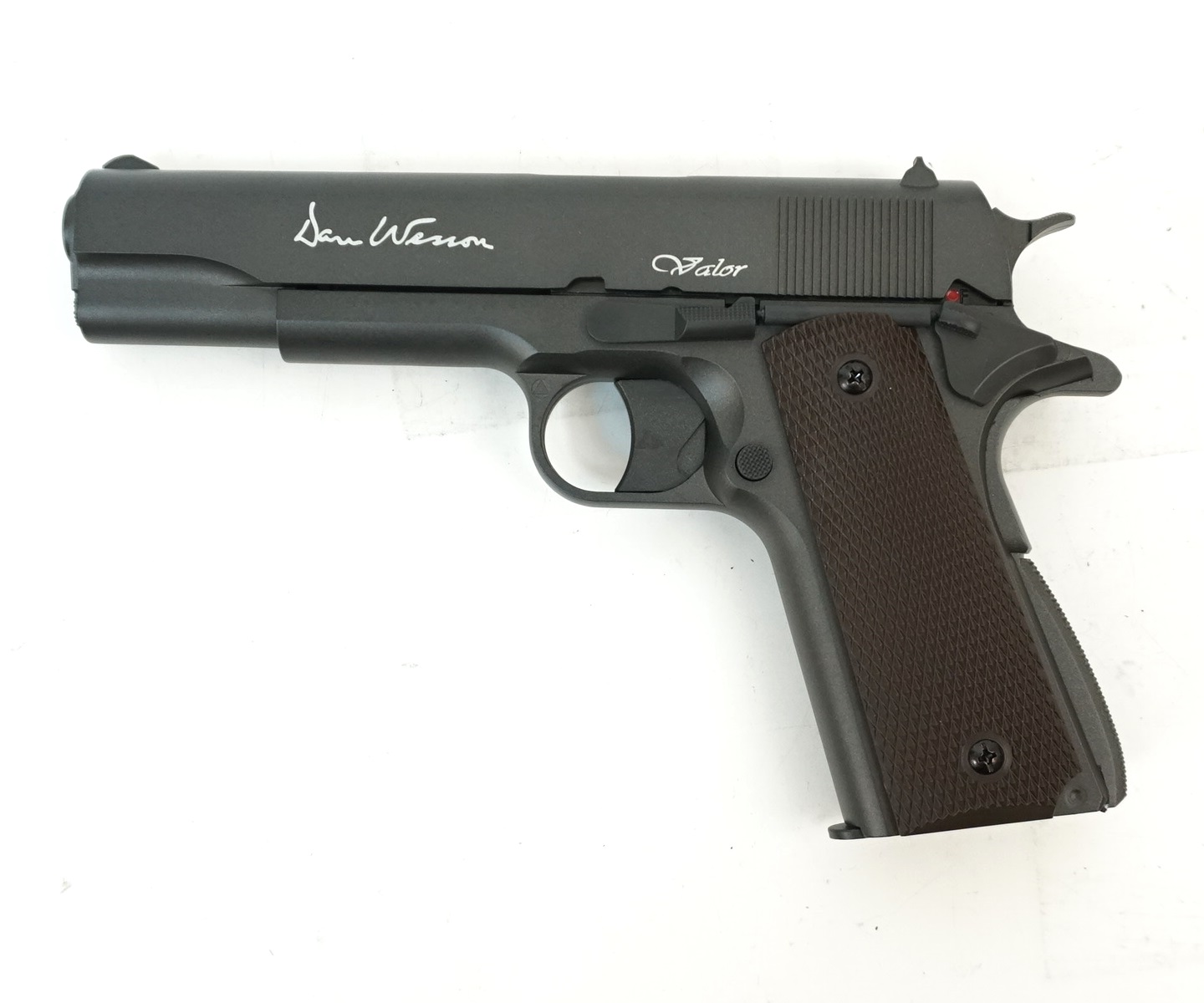 Пневматический пистолет ASG Мод. DAN WESSON VALOR 1911
